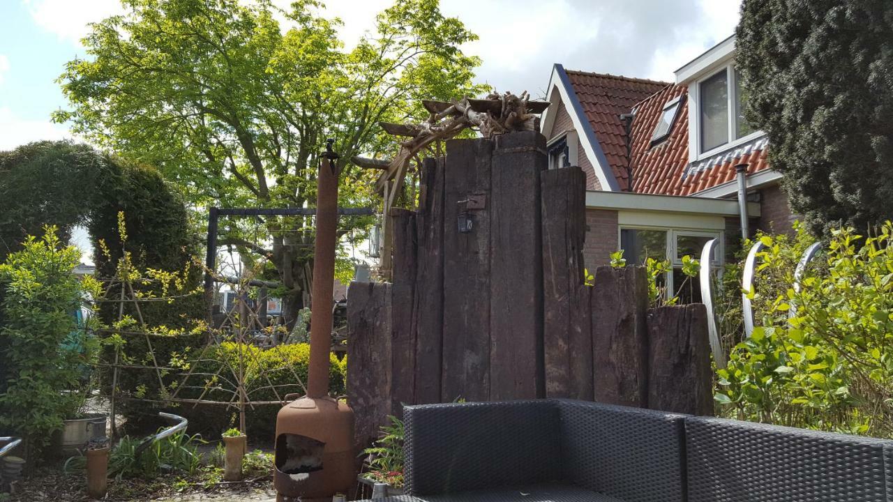 Peter&Trienke's Bed&Brochje Bed and Breakfast Stiens Buitenkant foto